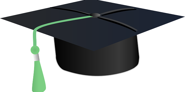 graduate-148980_640